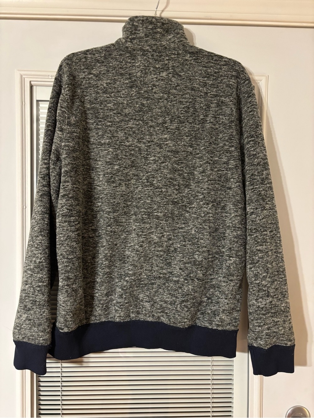 Abercrombie & Fitch Men's Heather Gray Half-Zip Sweater with Navy Trim - Picture 9 of 14